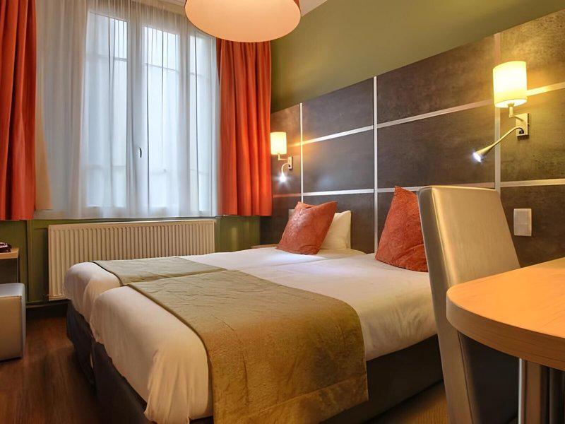 FFDD61AC33A8836566283AF4B1BC9CE5