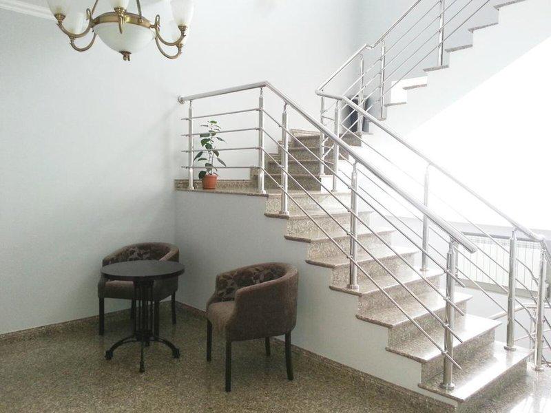 B75AFEC52998759F89426A53E2DFEA3C