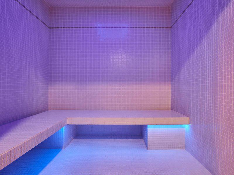 51A8AF339988F511550ABF67E12573A9