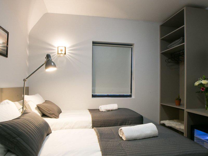 DD99E26872E9F26ED2C80E560270FE33