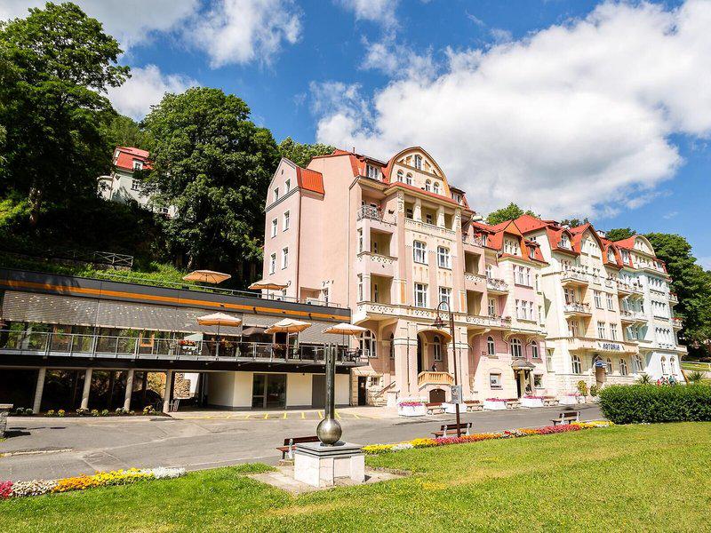 34B080915DEFB43186EF9A0B33C8C155