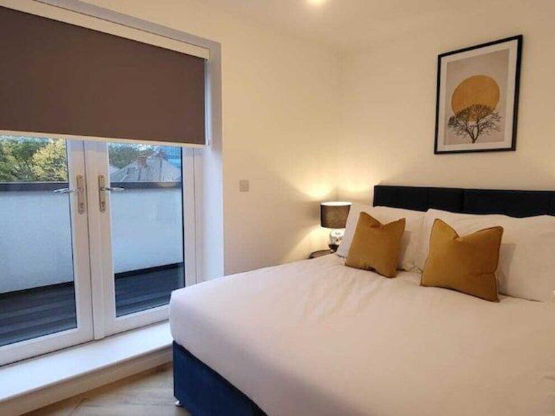 AAFEA995BE05A35F7EE0E781D9AA5035