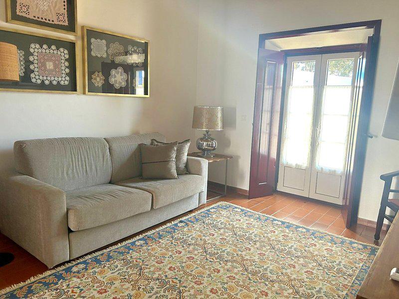 207820CEC9B28E13F748392B609E3AD6