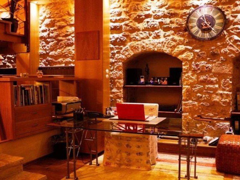 B4312E893E063BB1DF9551C09D27F6F8