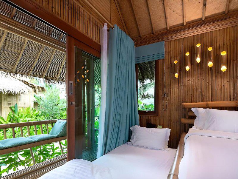 38570D463EEDAD87C4DFBB051D537243