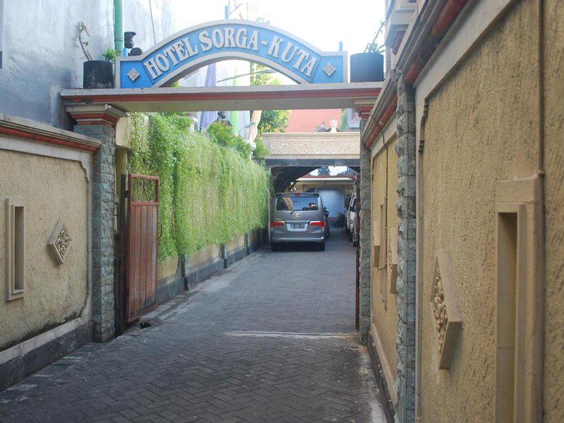 88E7EA62665856F1760673A74EB183EA