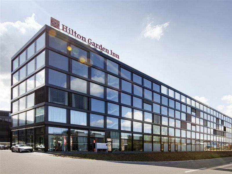 2D03F8CF029964963DDF15AB584AD0A1