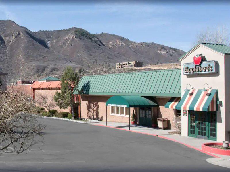 C79981C1D3A4640A97C6C8CC8B2BC237