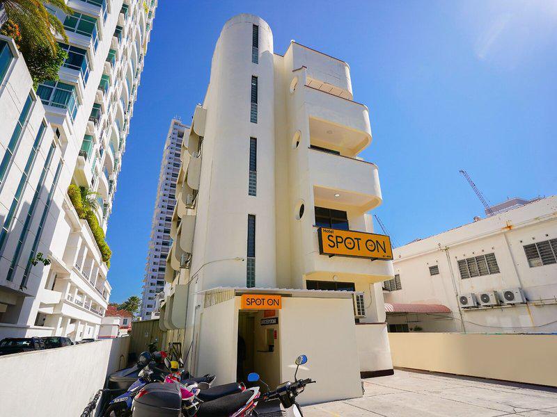 91F6FA9DF571F4B392E65DC9FD95EEC8