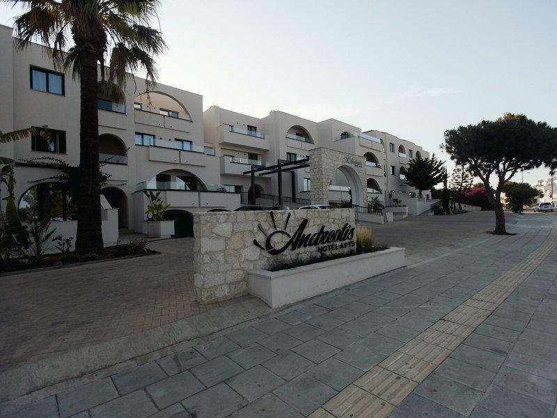 A09BF6498101B9B5A8BBF189A6A1B384