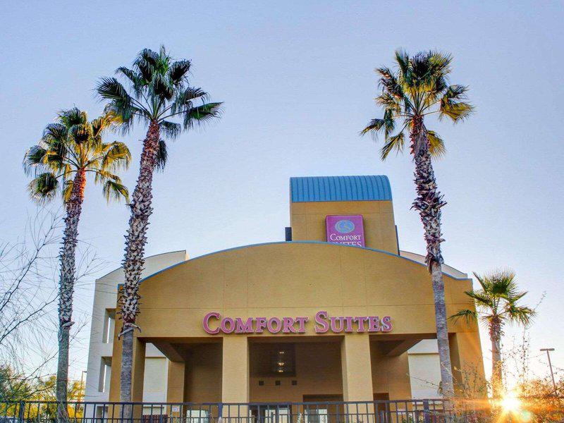 B61DDEB15AE6DEC861713E45E84362CE