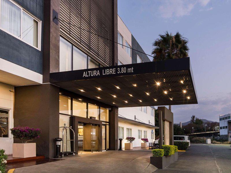 ECDA752F1D17A45984C86980B50D3B32