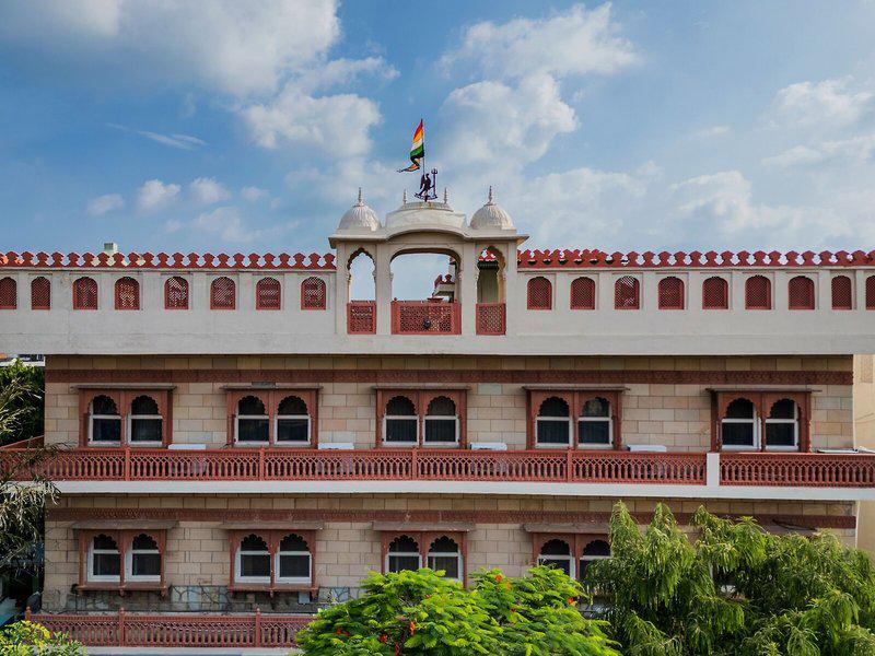 977D810642FC3C133B46B9E0C9A9716E