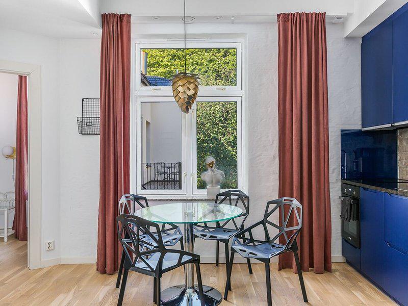 0D1179F4092ED2BC23EF664283E9B049