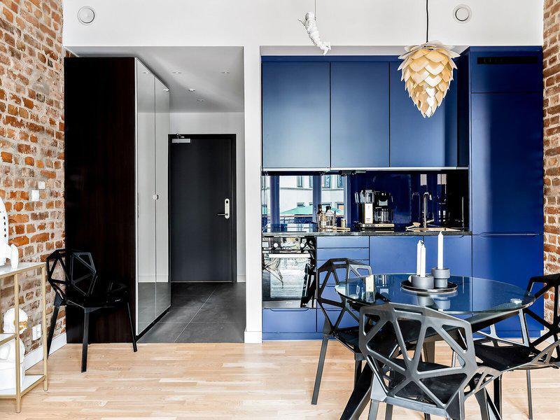 BB3EB35DA8A9F580A601F9526B6E89AE