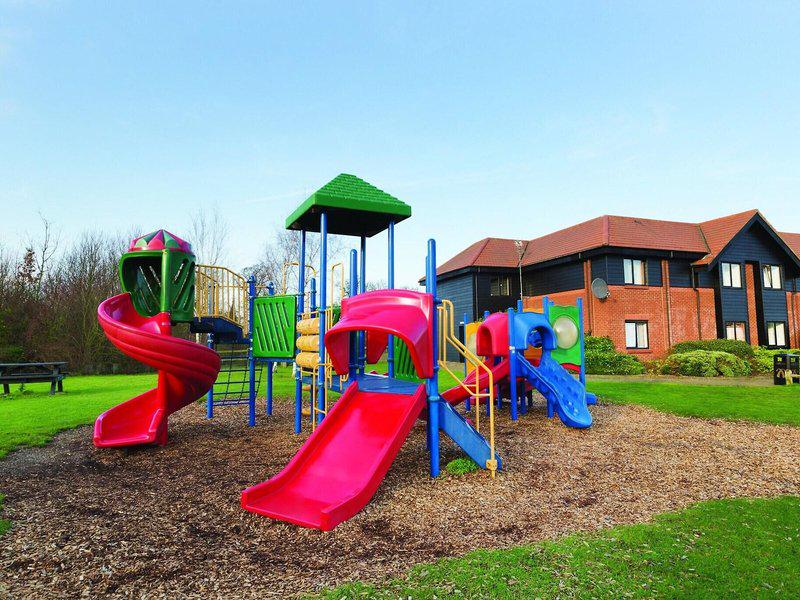 46B55FC6A5656C48AE458FCD2335BA9F