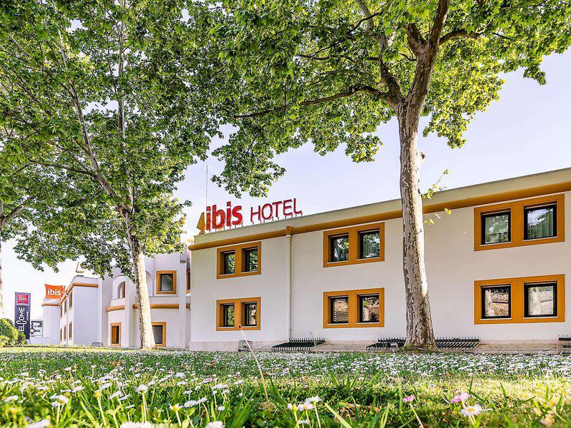 ibis Évora