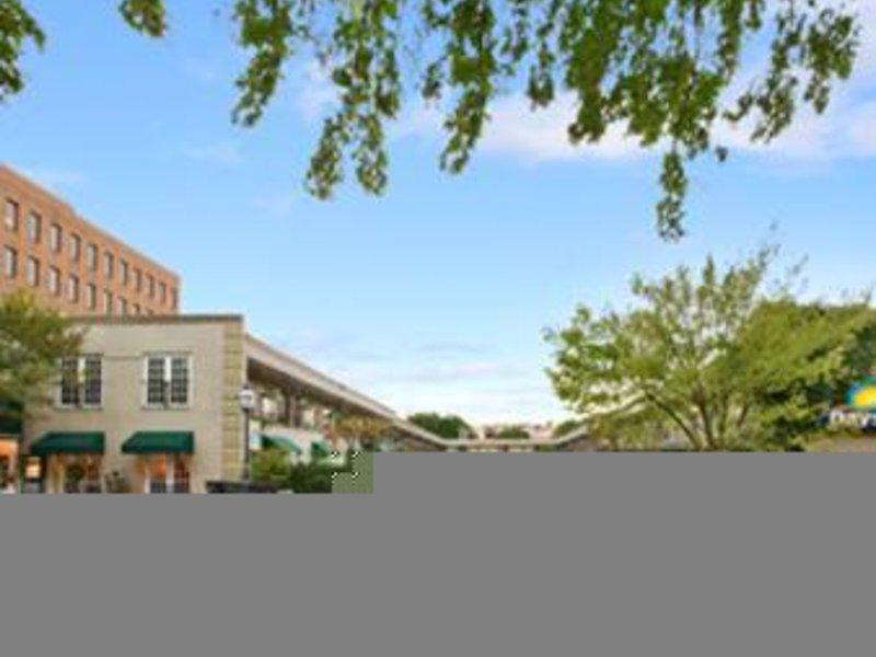 833C9F5CE723E68AFD94D89312175EC2