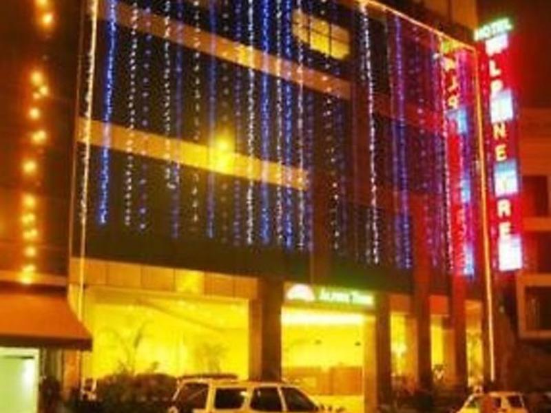 8D1CBF537E708F9F1C6910F49F81C953