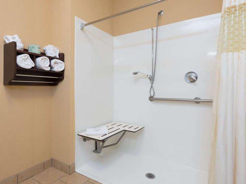 CFEF77807E3848C78F66D045F68A16CA