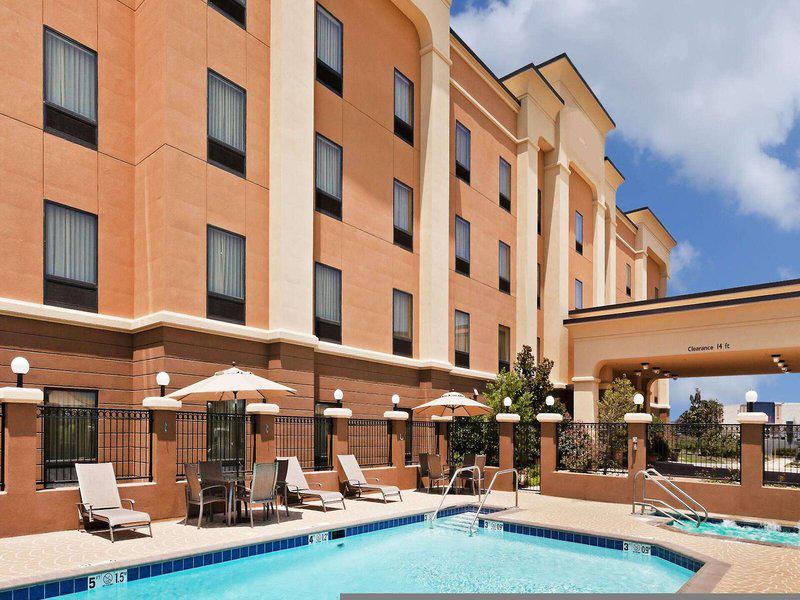 4522D5F32937752A4CC6B954A5811888