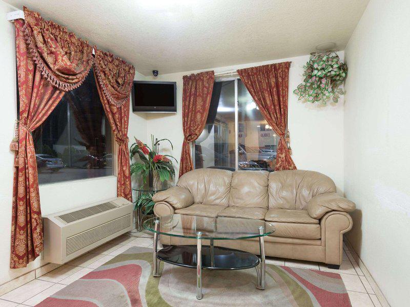 3BA51FE6CEA4D82AE07D80104F0EA7C3