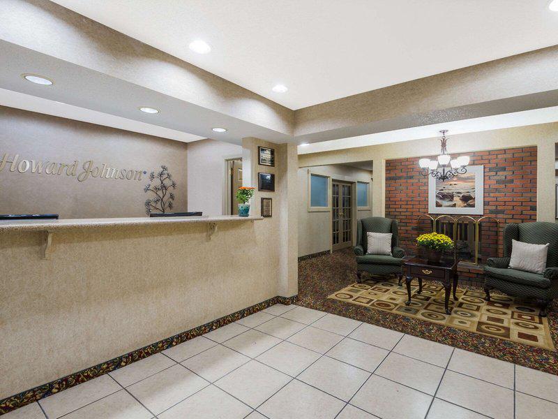 ADFC357E7A2B70556517F0954E8AF056