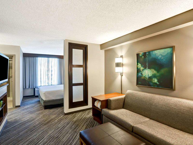 FB6E4489D8CE0C427E78244C885BECCD