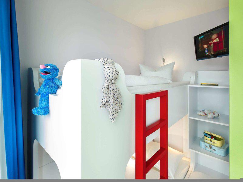 4CA6BC820E1C54F471C6B192509CC8CF