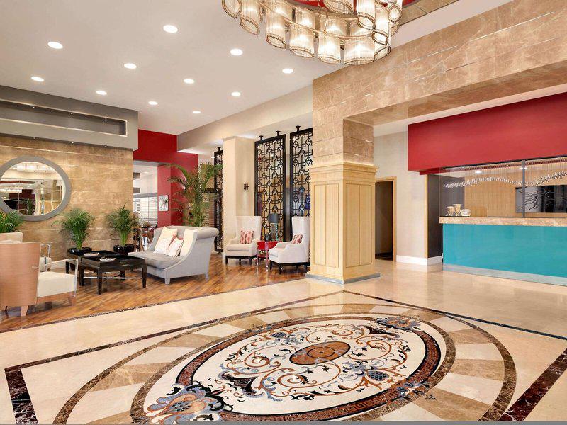 C96DE1FC625C64B4B8F592E80E4F9866