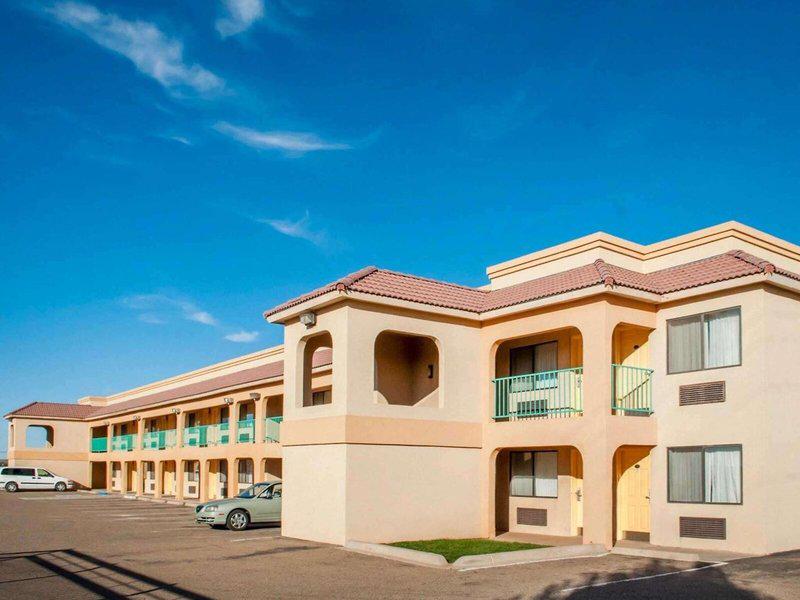 FEC8CBCAD2B7E670D11C13D6FD2F6D52