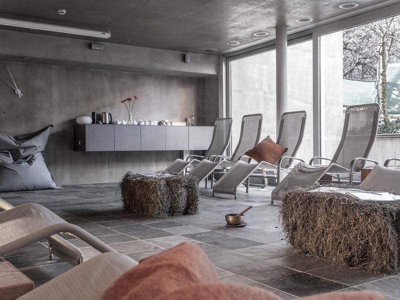 E17D2EFCBC80A981DBD22E59FD5F268C