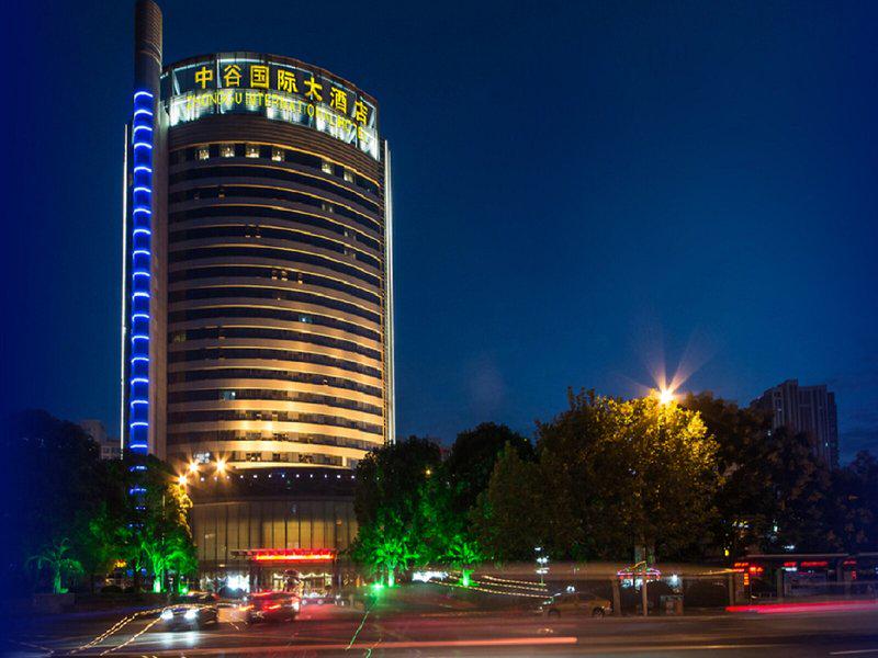 D27243F55EA51C9757AC9F438628F7A6