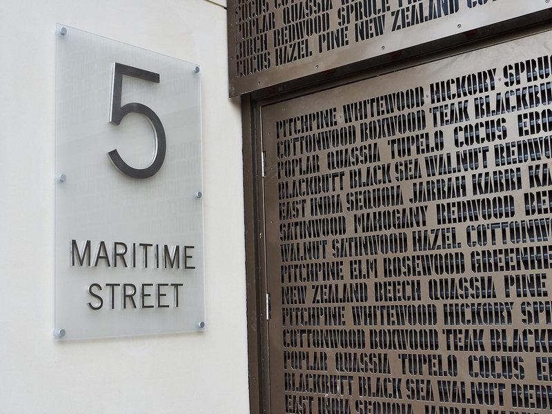 F29B910D3E2F87EDA82CC032E96F835B