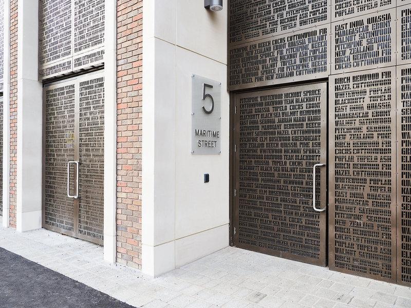 53B32C0F4151F969B048CB878784E693