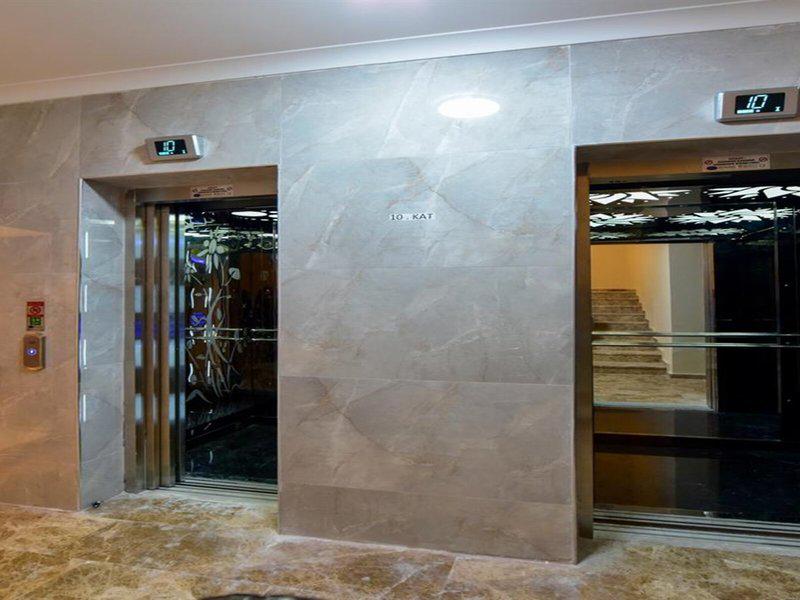 FB0DD00108532C7B8DD2398ADDFECF42