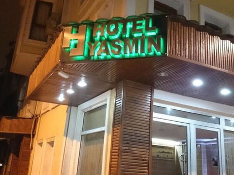 C100D358EFA0D41585BECA0AA7271397