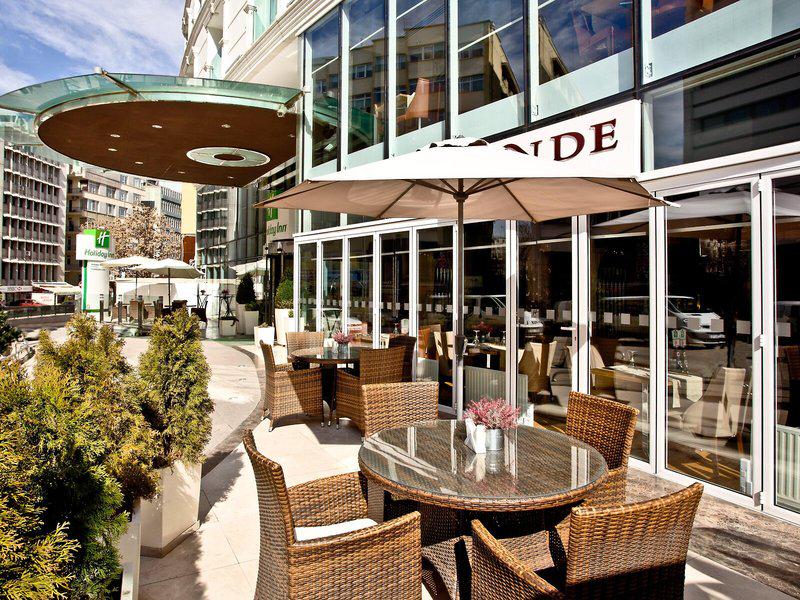 09742B02E84DE48A5CE7226CC9769527