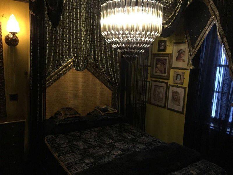 226A9E222CEEDD896F75B1CC4C290979