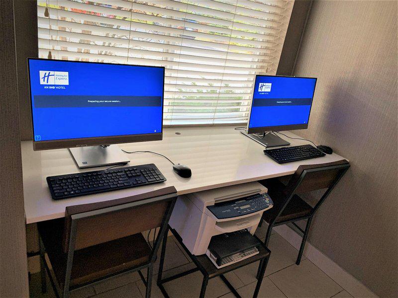 B9A8BE033F89C037A957FE232BDBE402