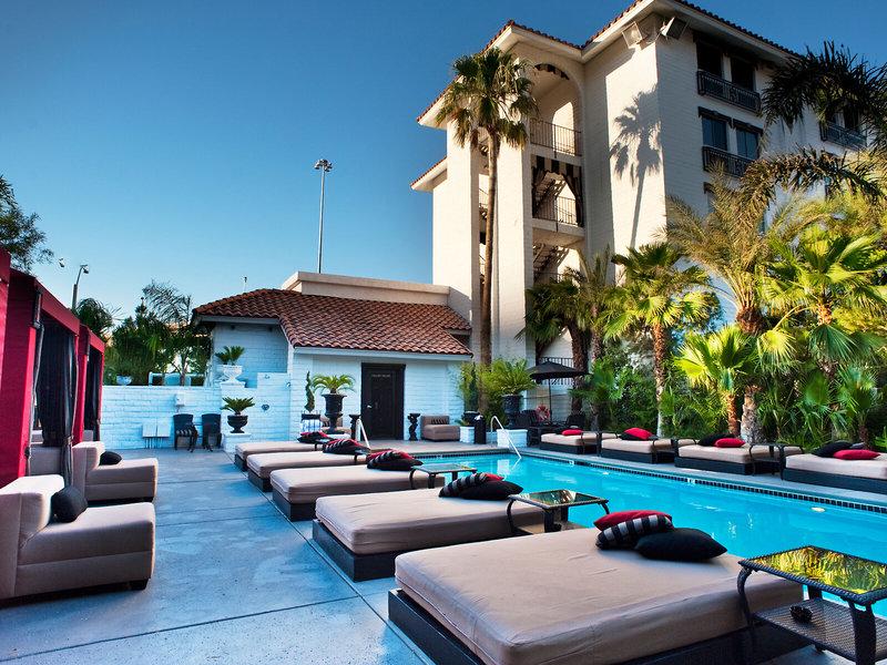 7326FD8CF8C741B290DE9CB2F68E4081