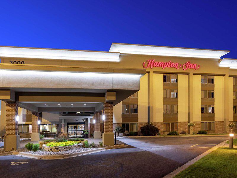 E92BA94FC2A4AD419B4623D0898870DC