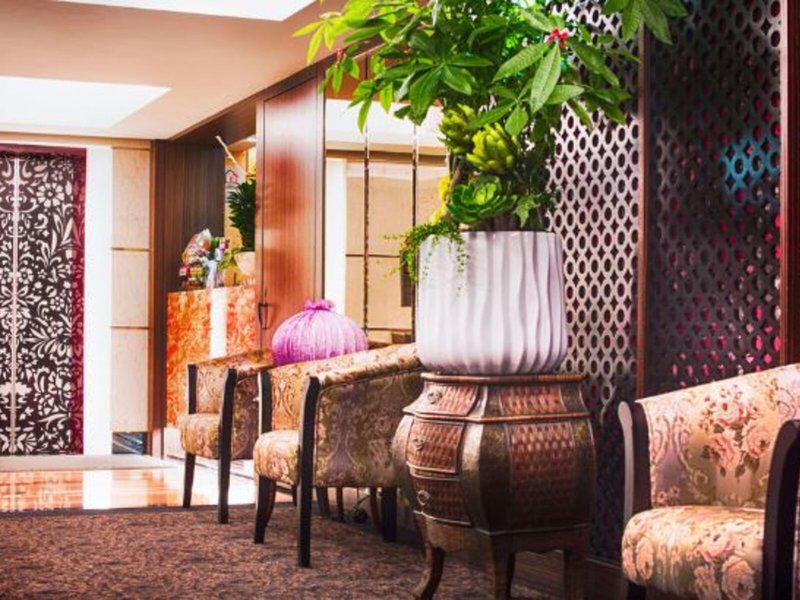 E424430431B429925FB180D0E5565598