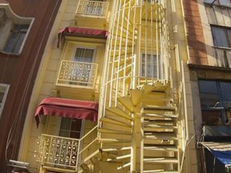 E061849E865D417C2BED26720DB37198