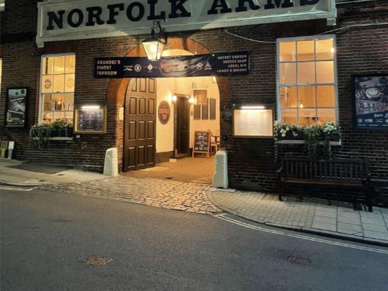 E62BC3C62C593C28D850BC301E696483