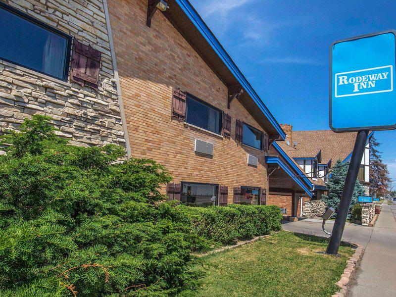 3FBAA4A6153D1E5CB9BB41422F29C06F