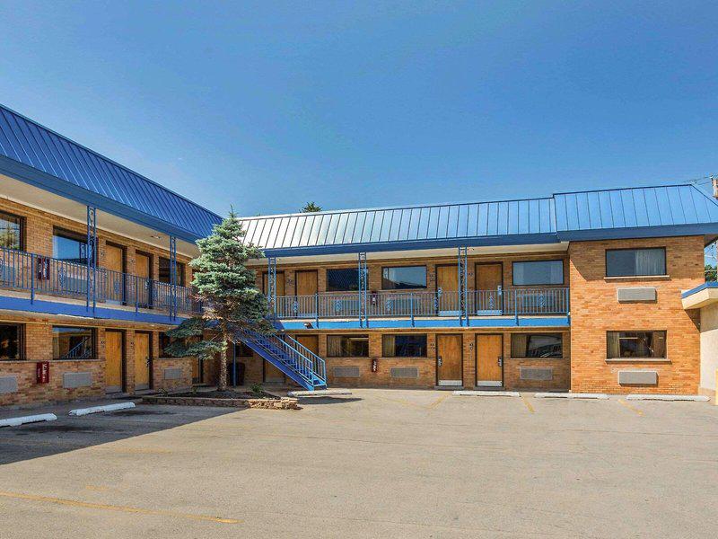 B04ECBED4A5CECDF5DC87789235EA32A