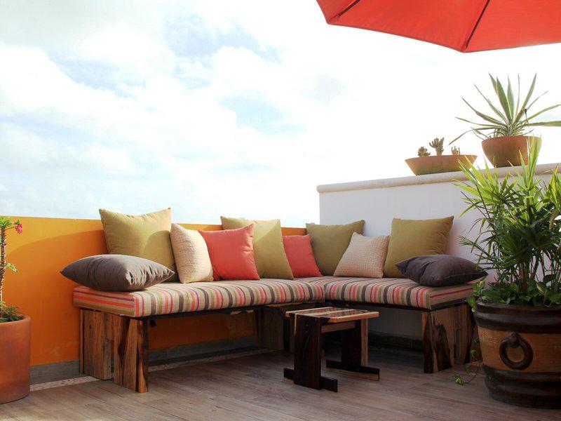 69C57EC8C133D9FA7D7C4D82C9FBBF21