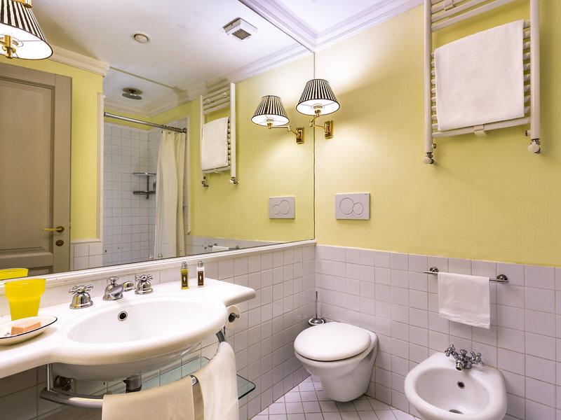 2F7DF042A57E4C761650D83086891E00