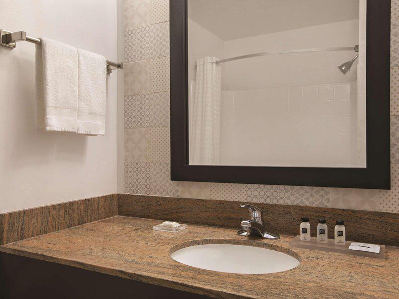 5506C2C4509AE1475D4F6B77FDD8593E